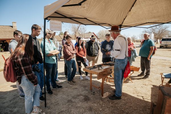 AH Web-103 AH Web-103